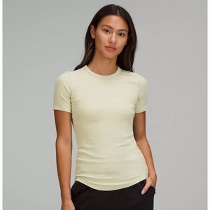 LULULEMON Hold Tight Short Sleeve Shirt Dewy 8 BNWT
